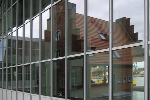 Fassade Hafenterminal, Wismar