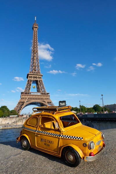 Taxi zum Eifelturm, Paris, Frankreich