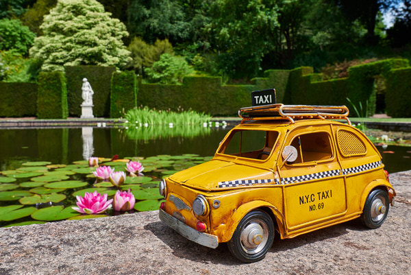 Taxi zum Knightshayes Court, Devon, Großbritannien